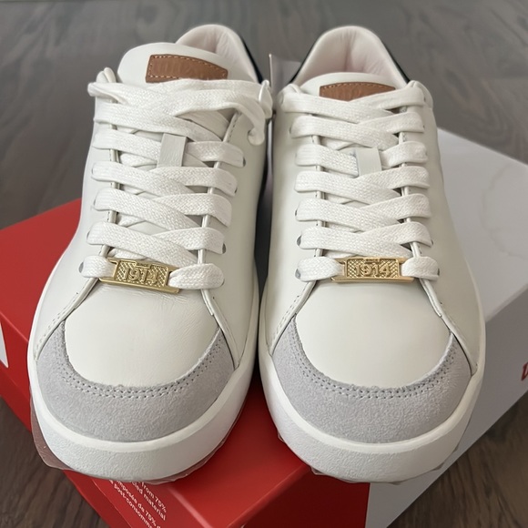 New - Wilson Grant Park sneakers - Women’s size 6 - Picture 4 of 13